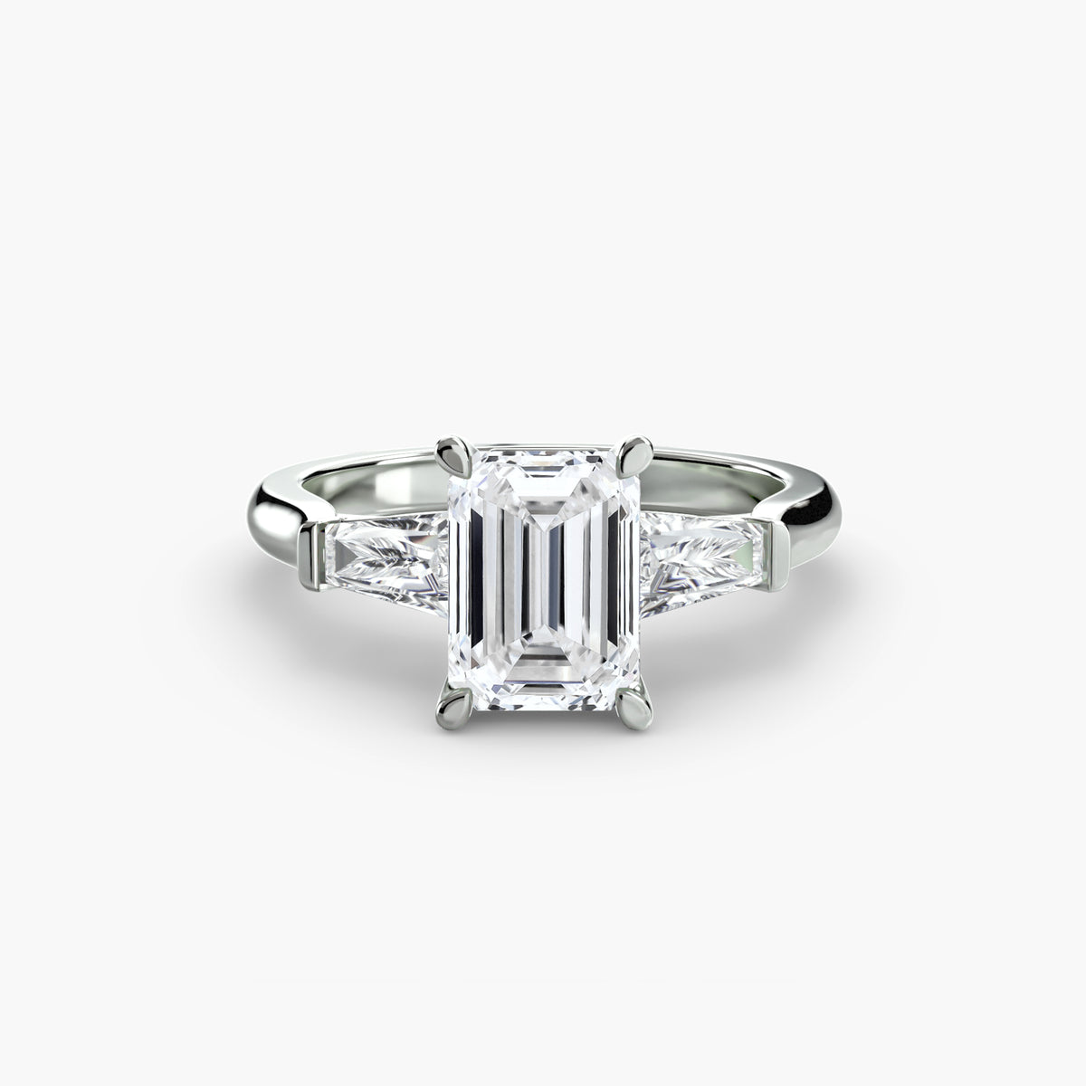 Bague Trois Pierres avec Baguettes Latérales 2 ct