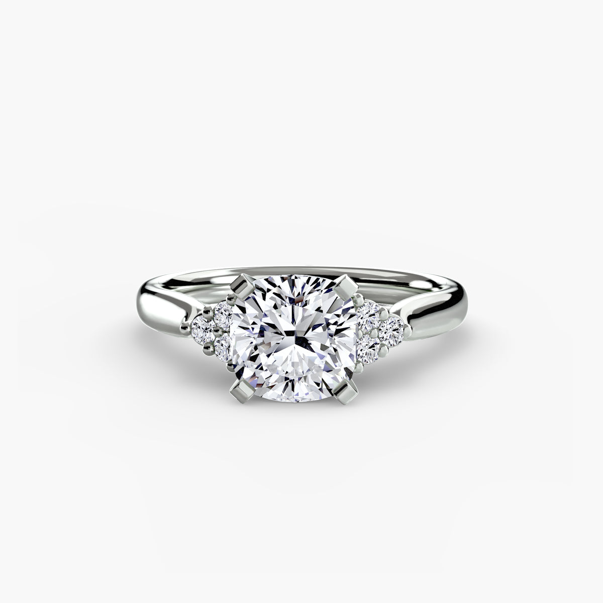 Bague Solitaire à Épaules en Grappe (Modèle 2)