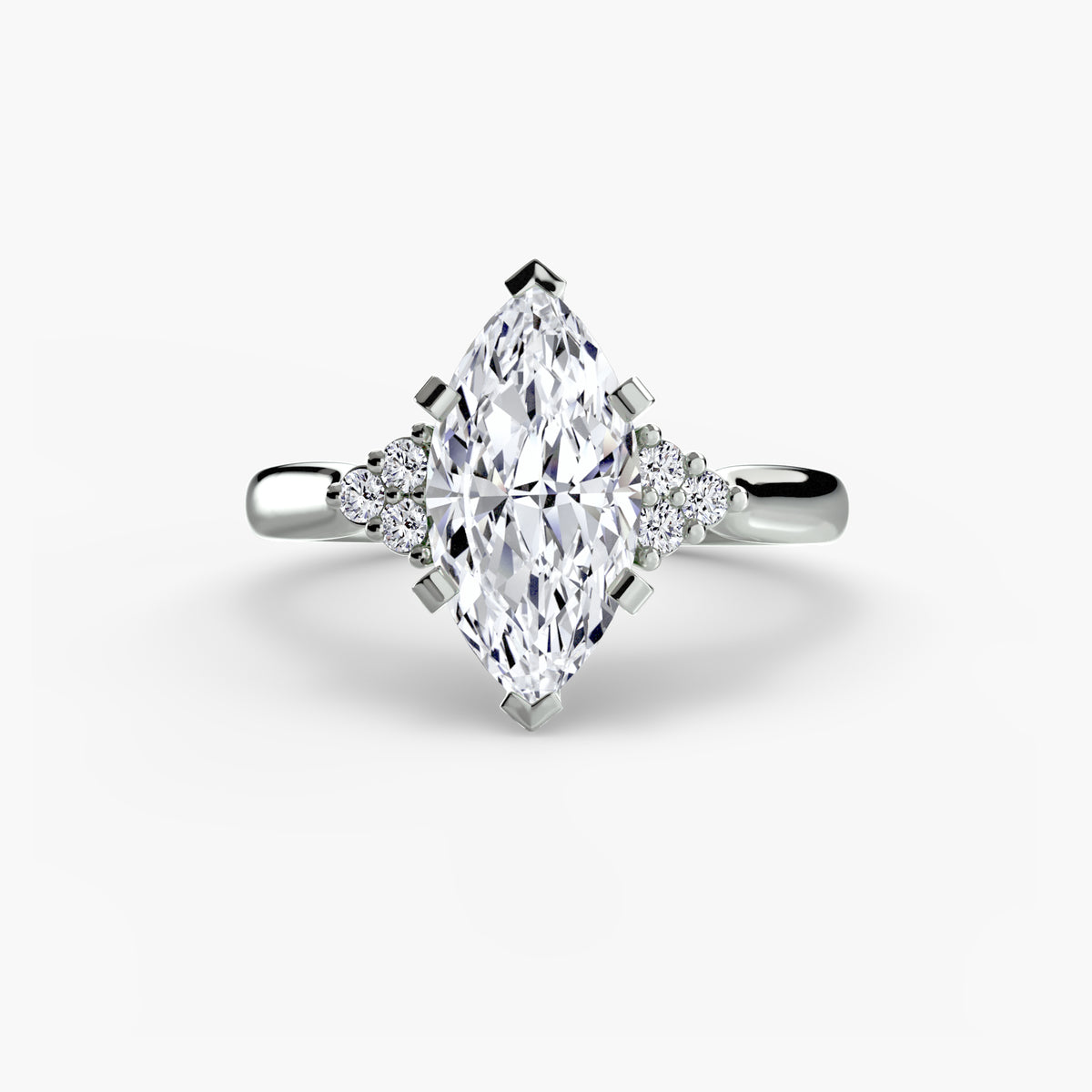 Bague Solitaire à Épaules en Grappe (Modèle 2)