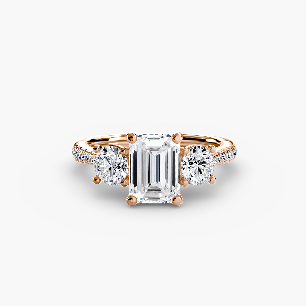 Bague Trois Pierres avec Anneau Pavé