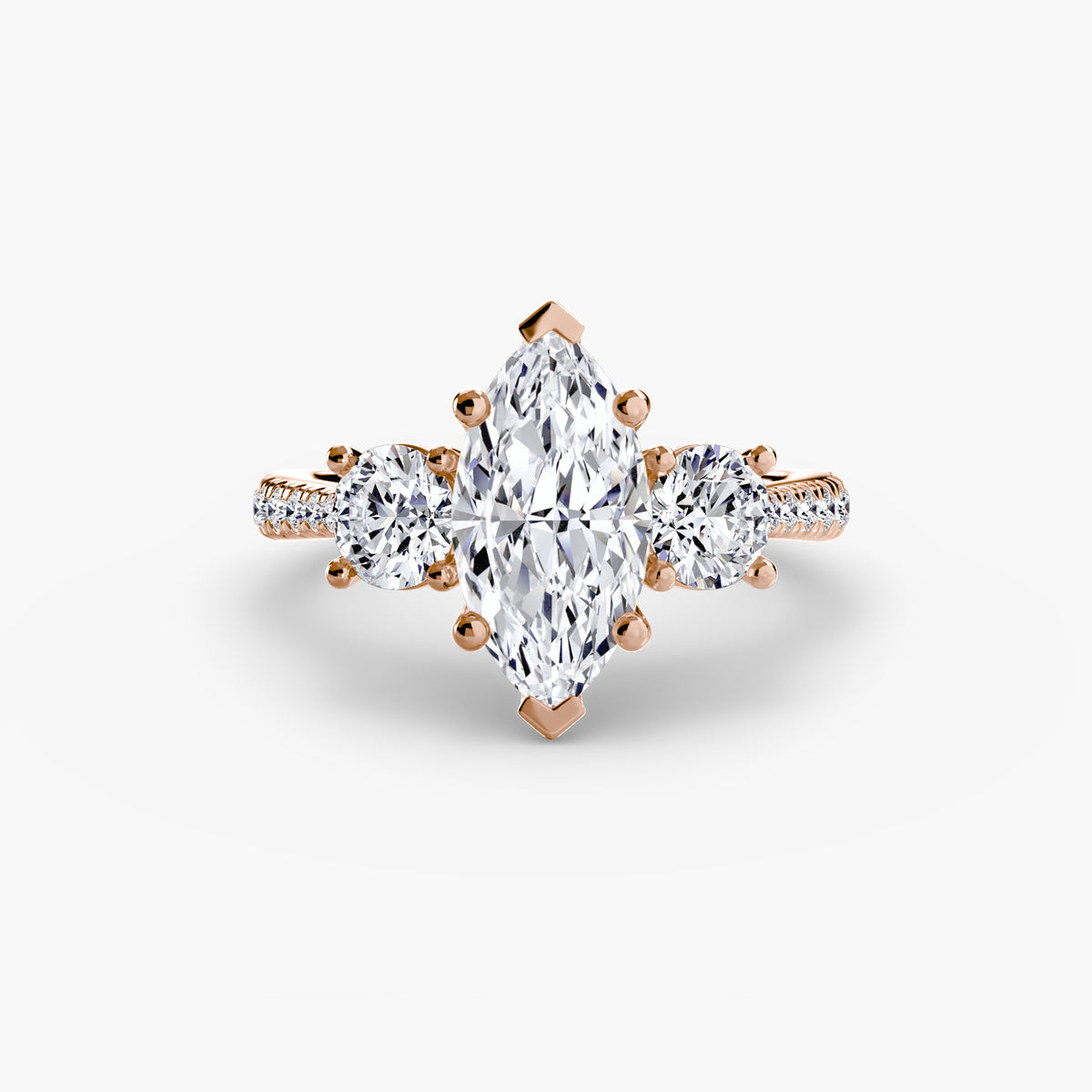 Bague Trois Pierres avec Anneau Pavé