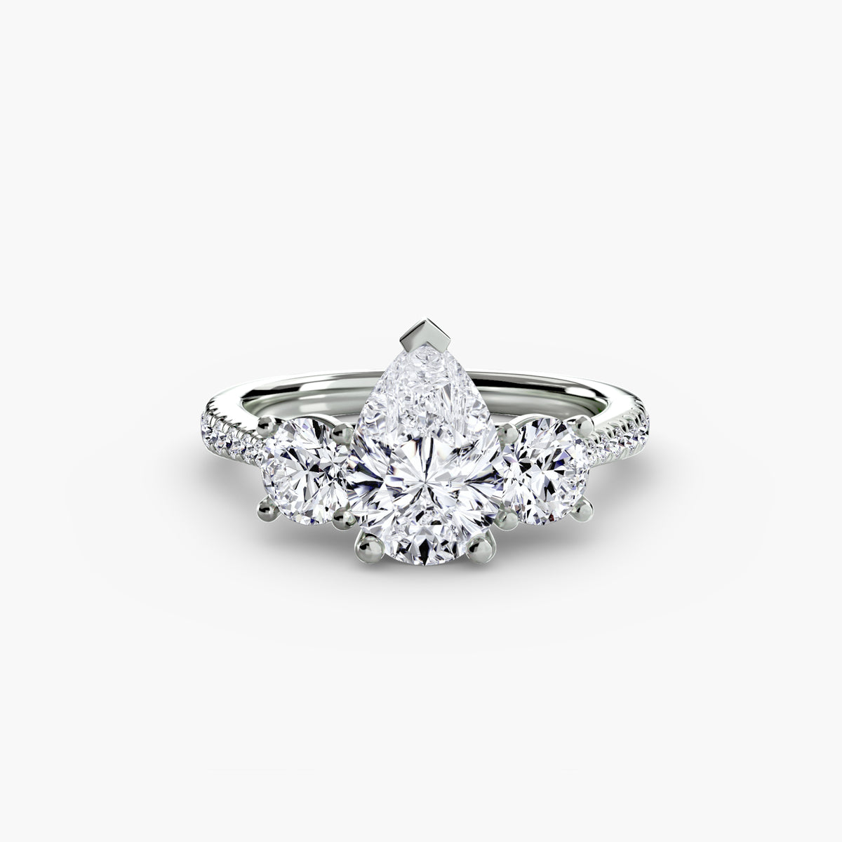 Bague Trois Pierres avec Anneau Pavé