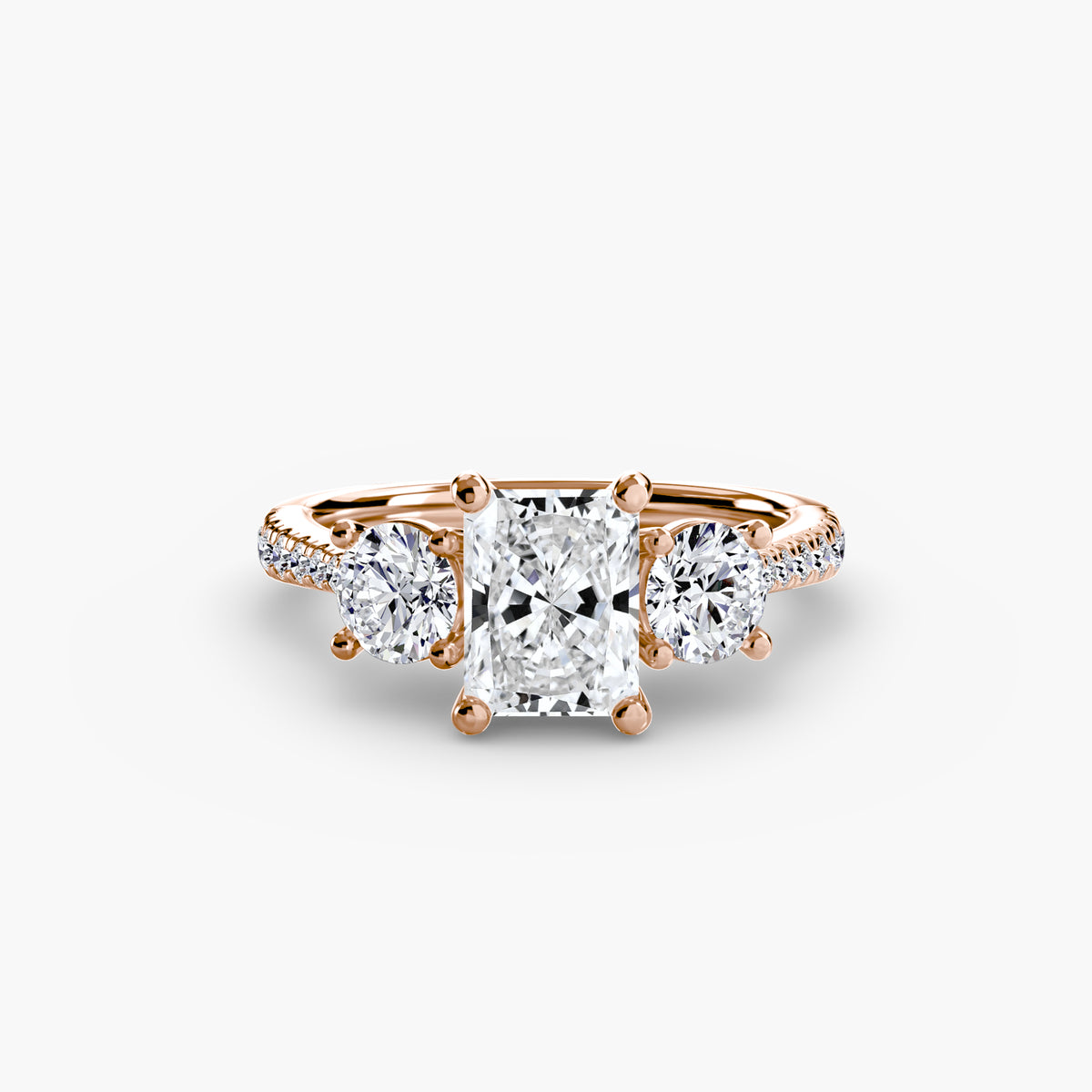 Bague Trois Pierres avec Anneau Pavé