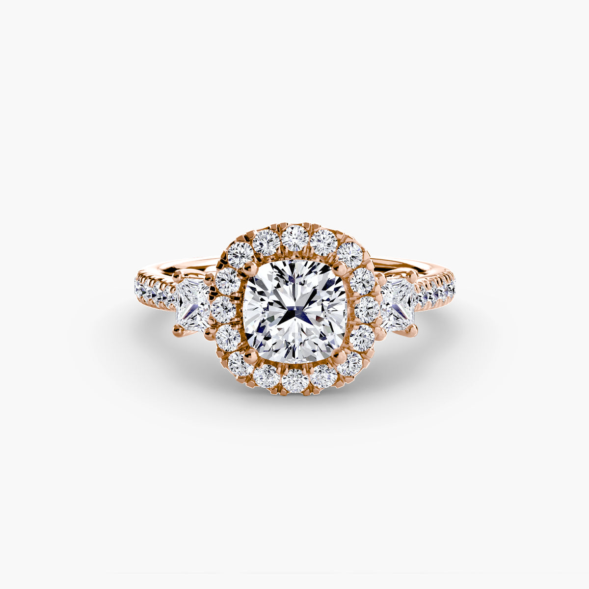 Bague Trois Pierres avec Halo (Modèle 2)