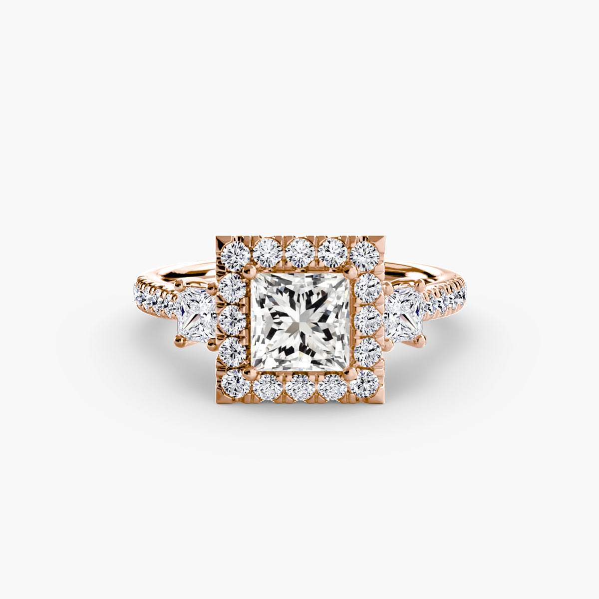 Bague Trois Pierres avec Halo (Modèle 2)