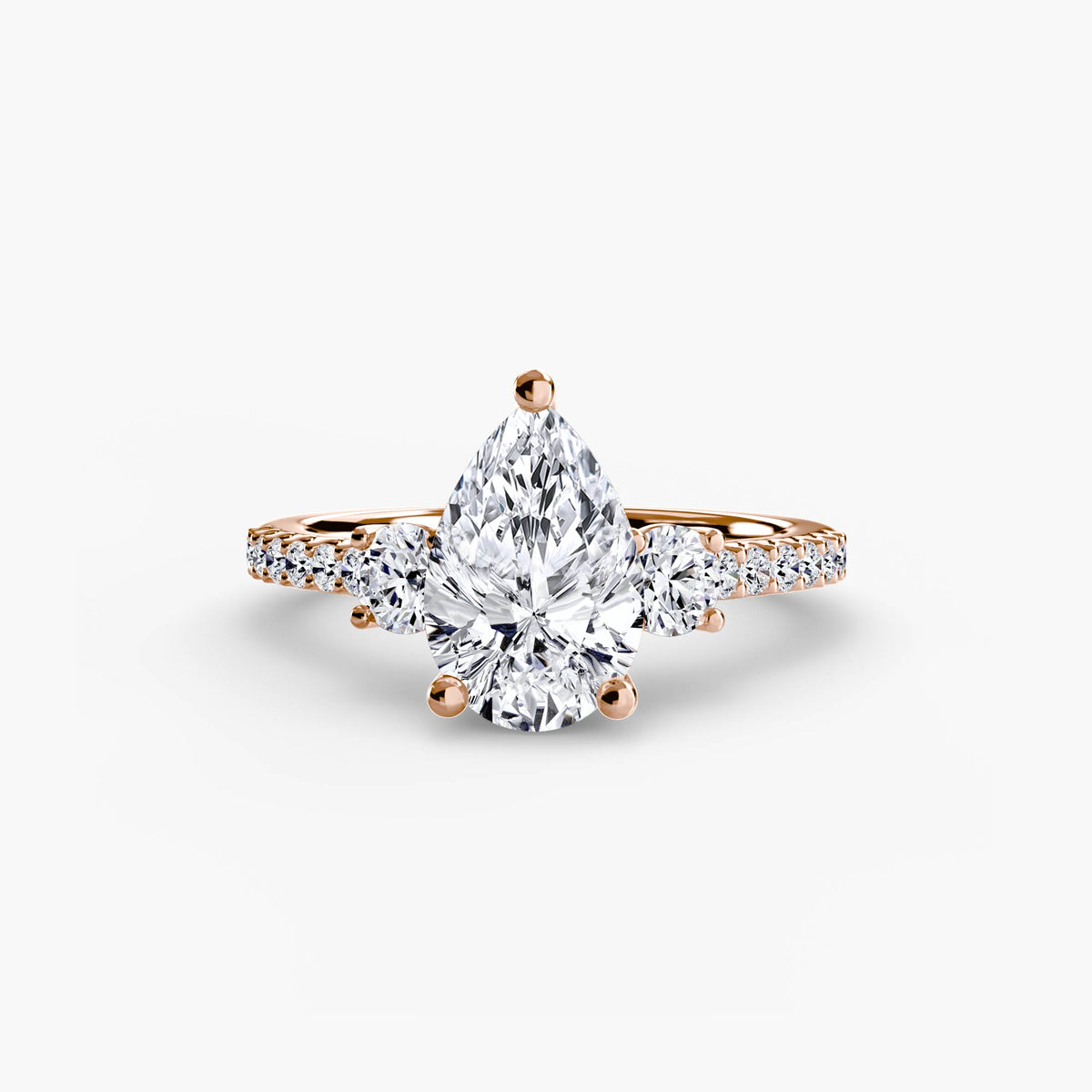Bague Trois Pierres avec Anneau Pavé (Modèle 5)