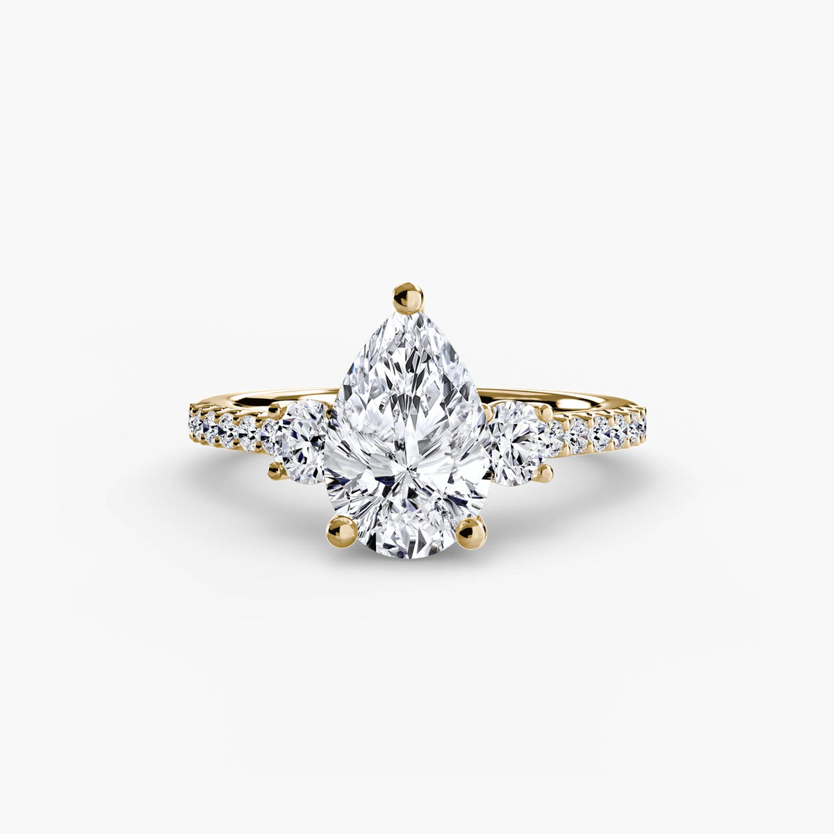 Bague Trois Pierres avec Anneau Pavé (Modèle 5)
