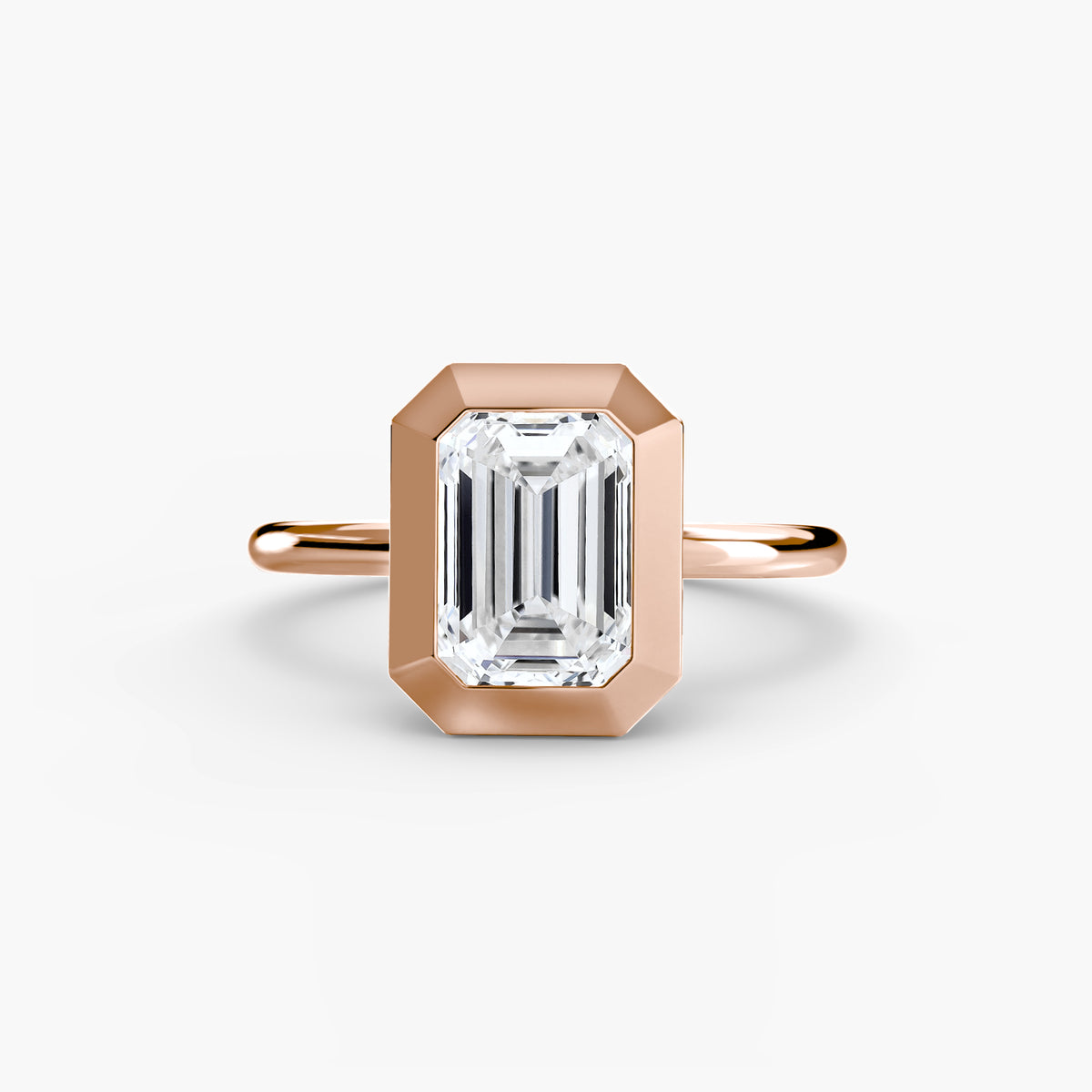Bague Solitaire à Serti Clos