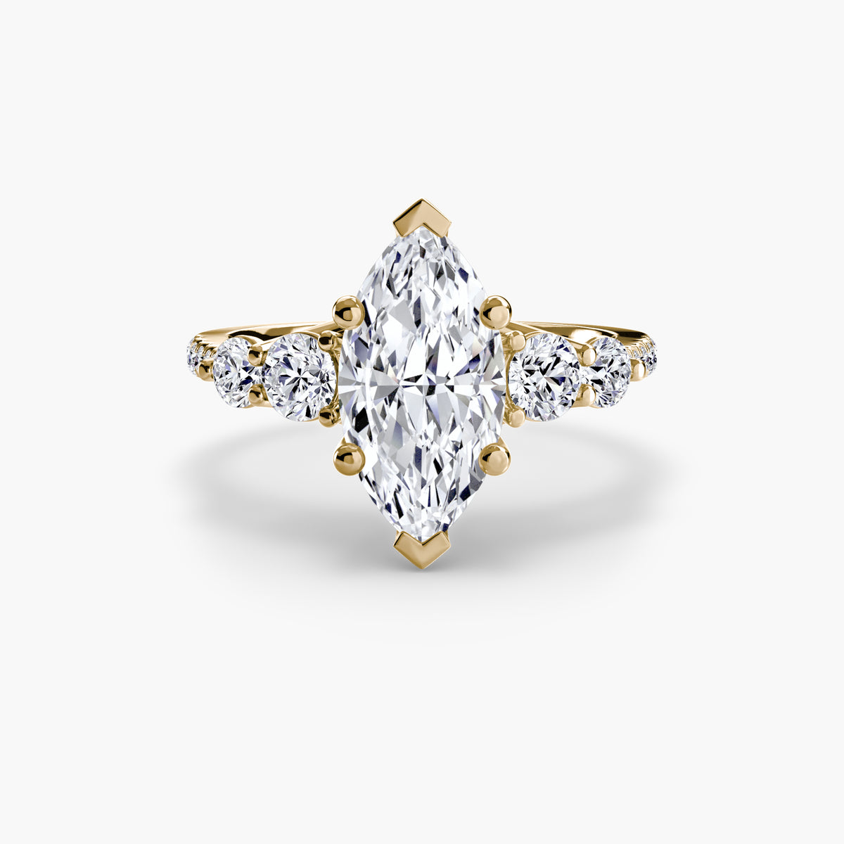 Bague Cinq Pierres avec Anneau Pavé