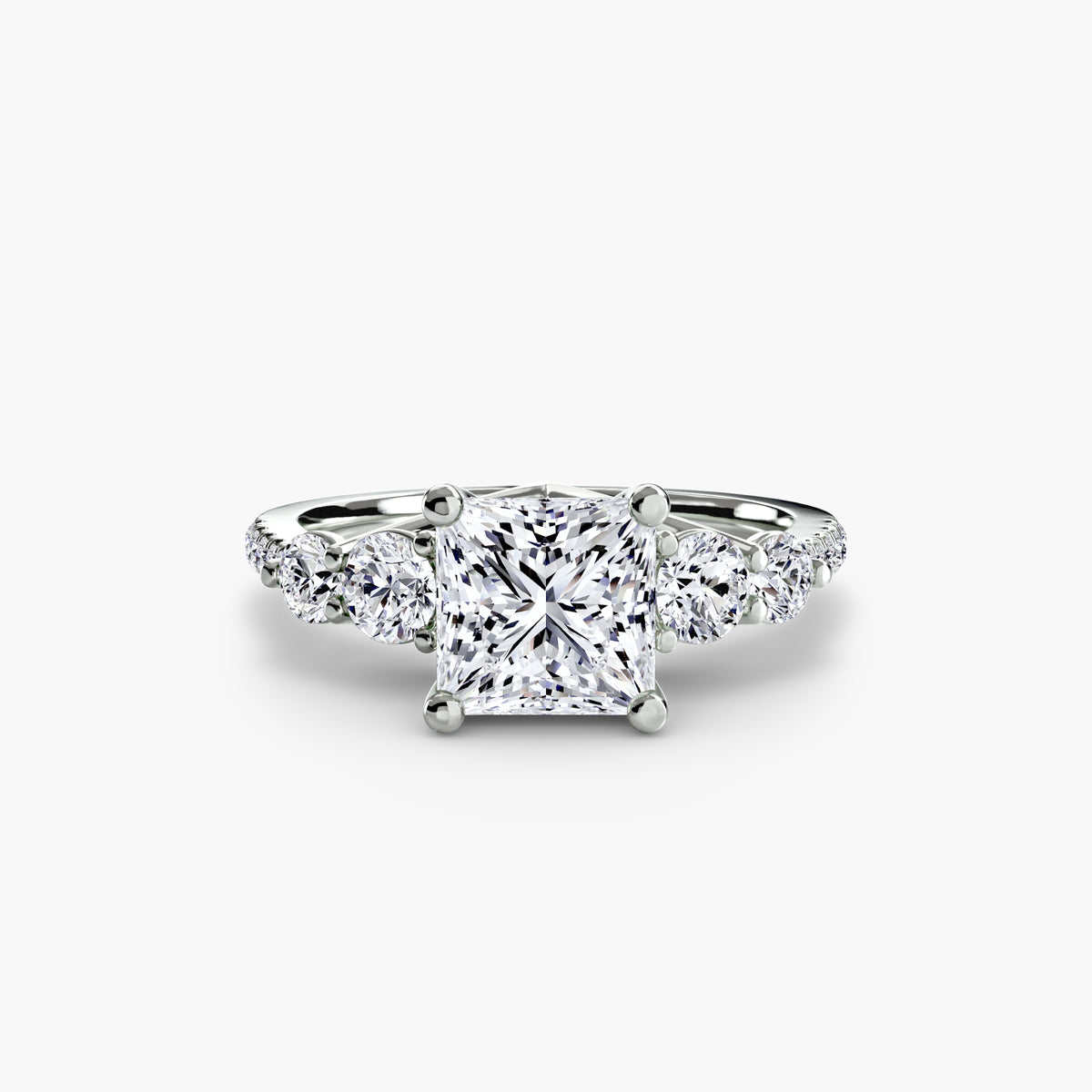 Bague Cinq Pierres avec Anneau Pavé