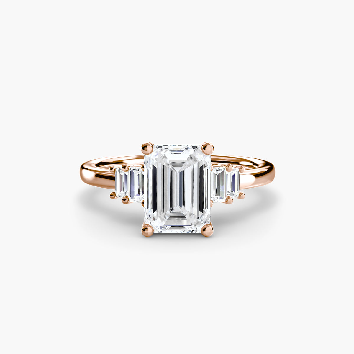 Bague Solitaire à Accents Baguettes