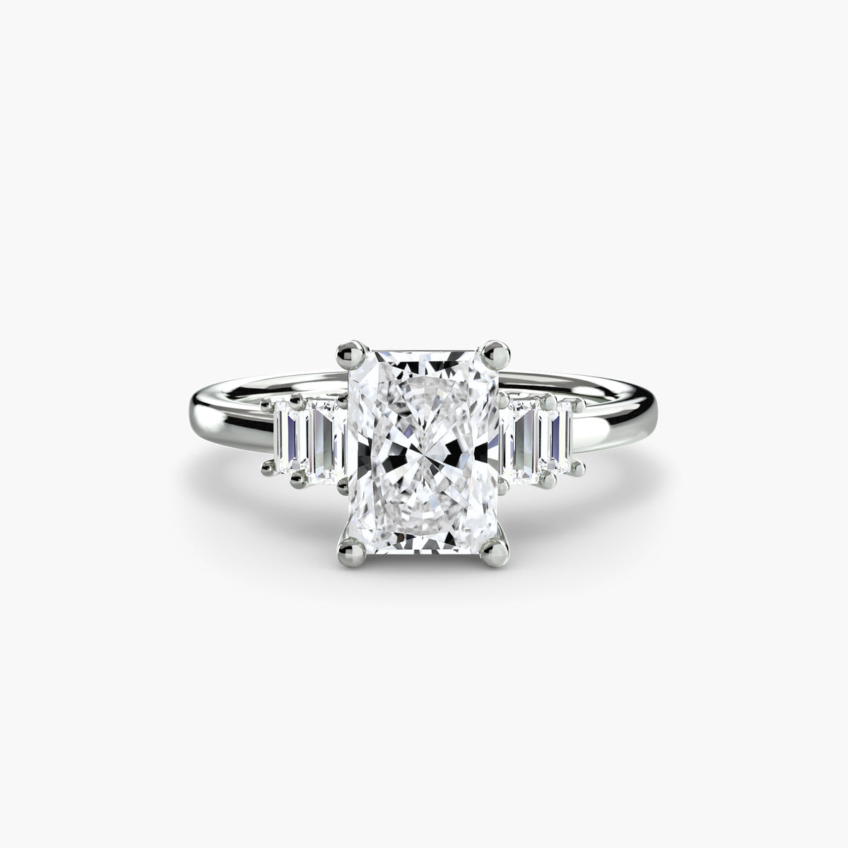 Bague Solitaire à Accents Baguettes
