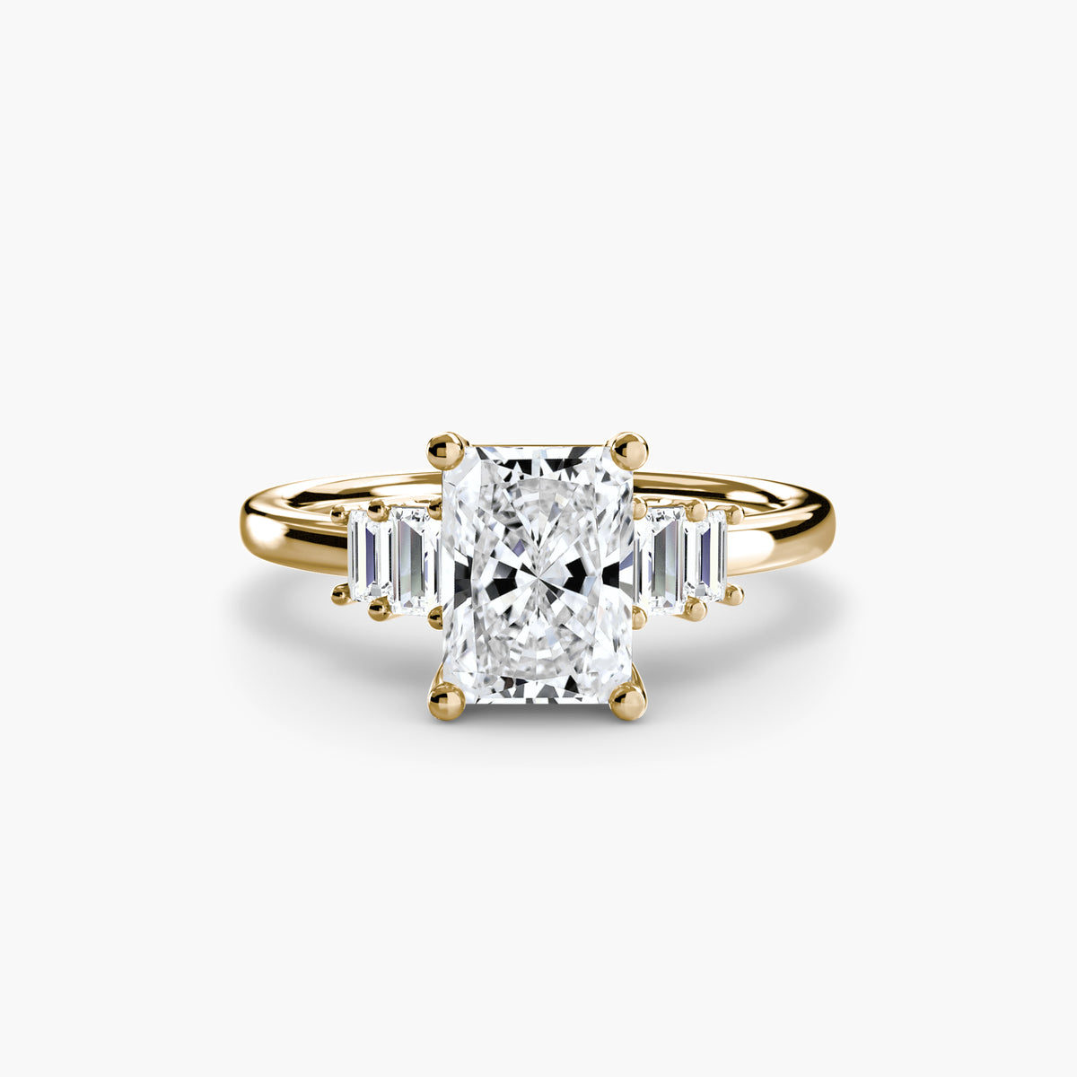 Bague Solitaire à Accents Baguettes